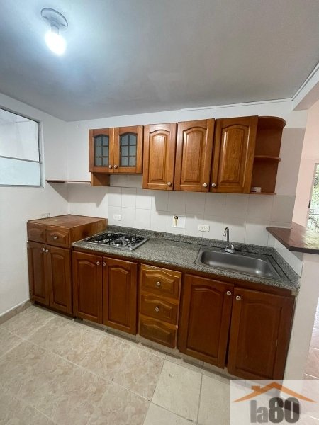 Apartamento en Arriendo en Loma Del Barro