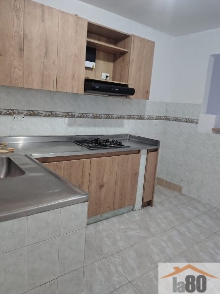Apartaestudio en Arriendo en Laureles